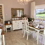 Bed and breakfast Laburnum 4*